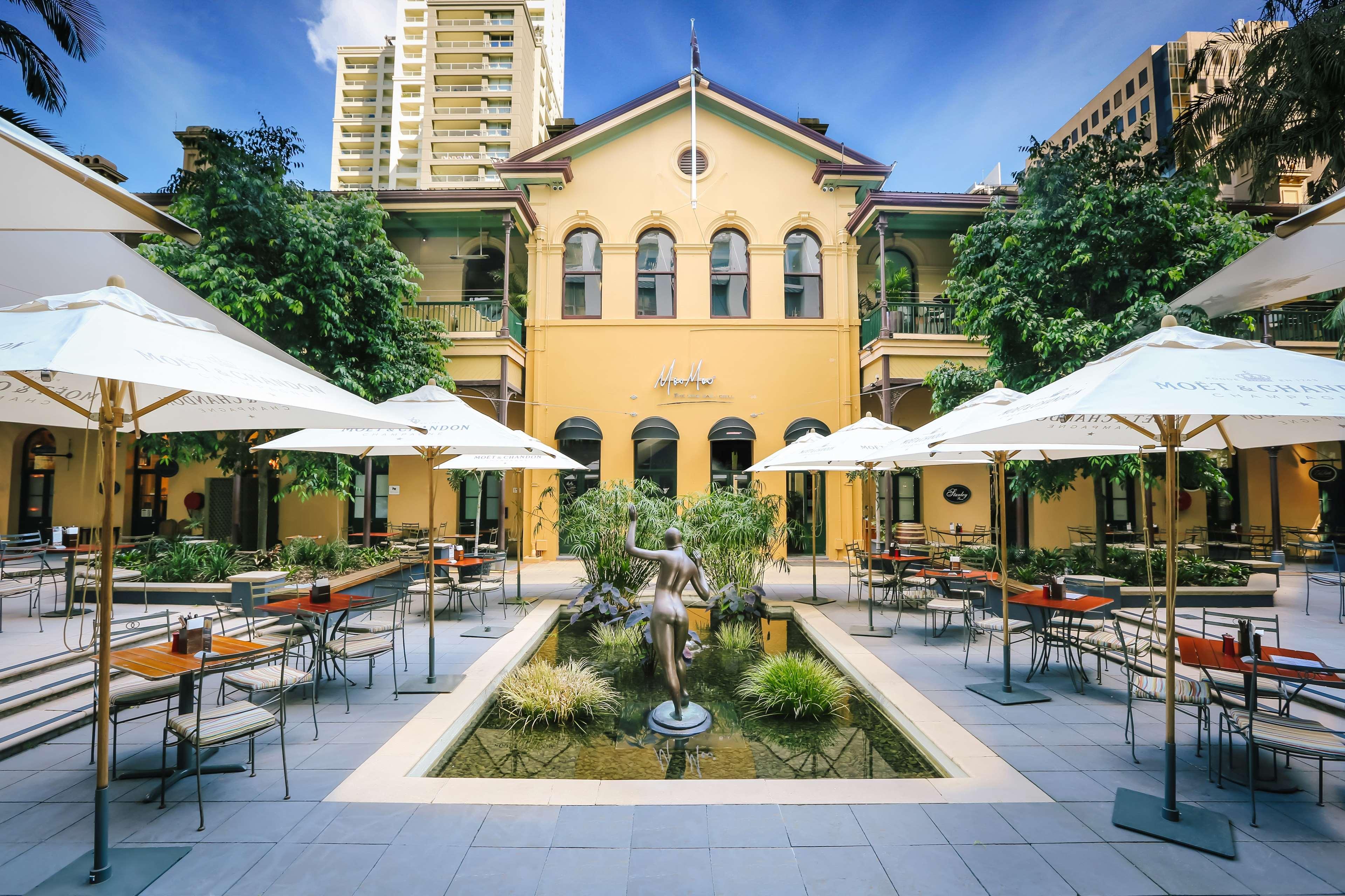 Stamford Plaza Hotel