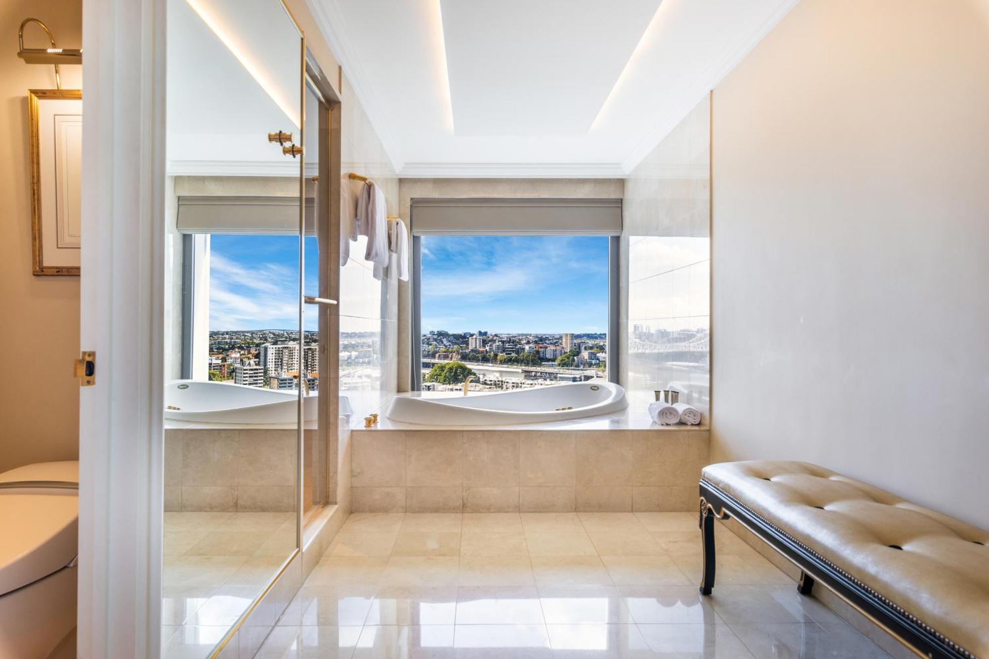 Stamford Plaza 5* Brisbane