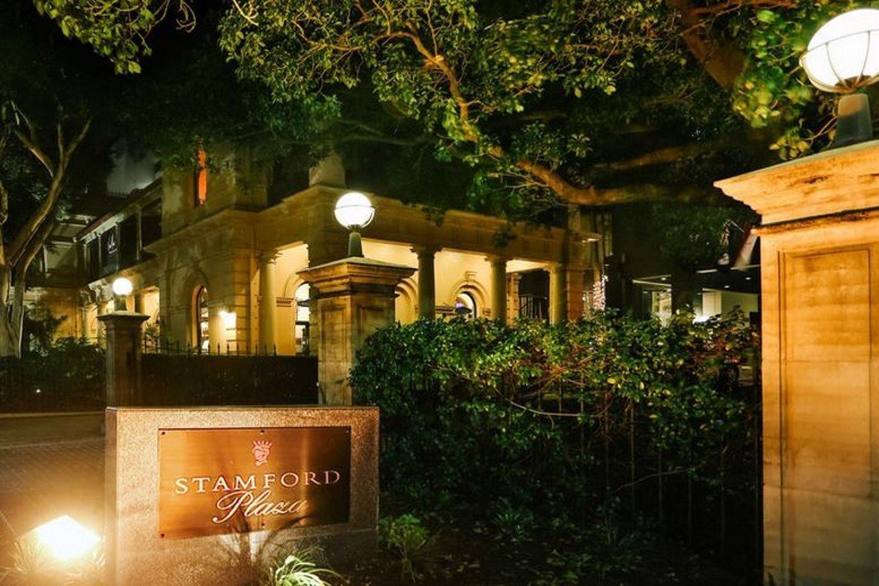 Hotel Stamford Plaza 5*